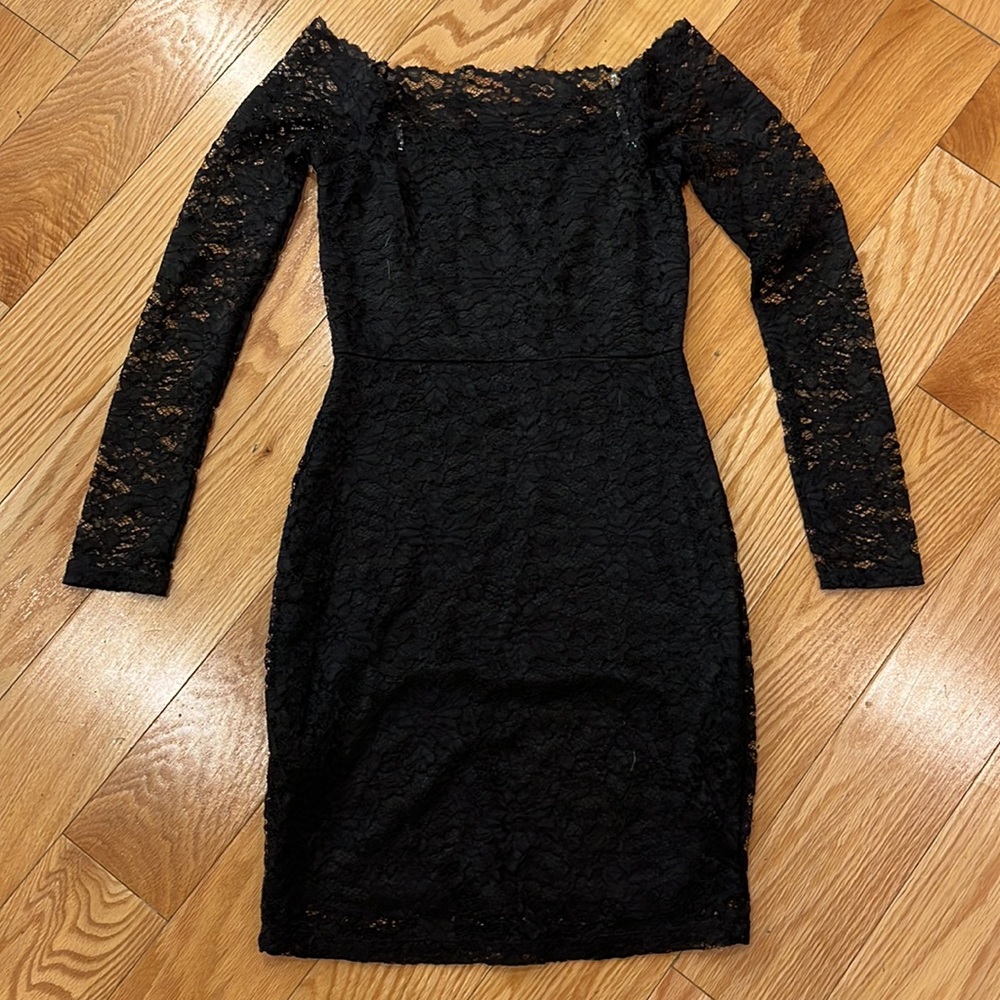 Charlotte Russe stretch lace bony con dress